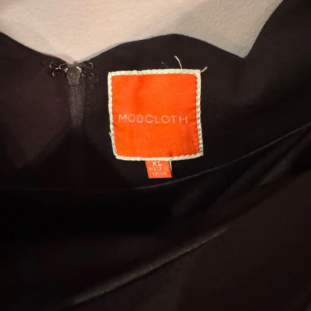 Modcloth Elegant Black Off-Shoulder A-line Dress - Picture 5 of 6
